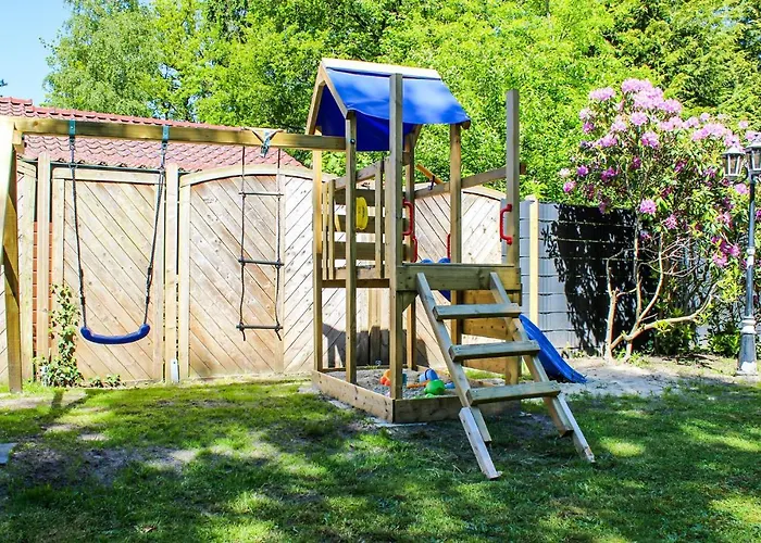 Сasa de vacaciones In Haren With Sauna